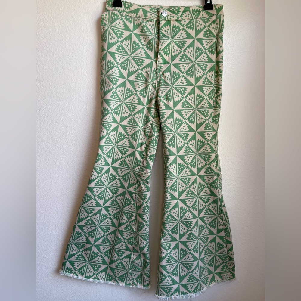 We The Free Green & Beige Geometric Boot Cut Pants Size 27 - Picture 4 of 11